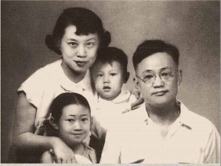 巴金逝世十五周年 :笔耕不辍美文多,爱国忧民纵放歌 | 荐展No.110