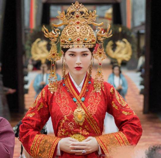 杨颖又要演古装剧了,经过哭戏洗礼后,章子怡还会称赞她吗
