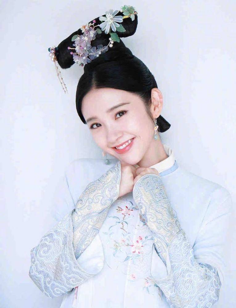 唐艺昕演新版《鹿鼎记》建宁公主,张若昀转发帮宣传,文案很甜