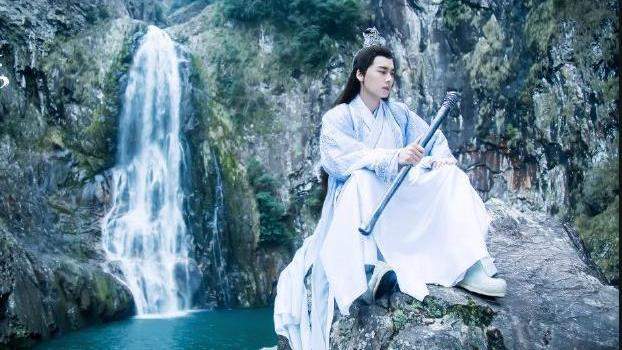 律诗小忌,王维山居秋暝中间二联写景,为何被清朝诗家批评?