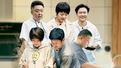 《幸福三重奏》三对夫妻吵架,何猷君诡辩,于谦冷战,吴京有高招