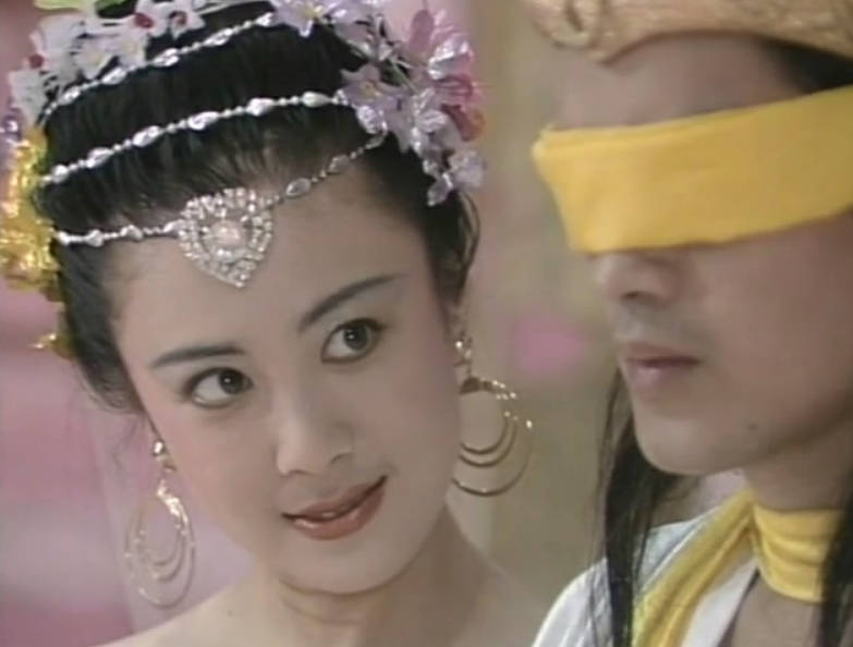90版《封神榜》被称童年阴影,傅艺伟因服装而焦虑