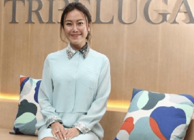 地产大亨掌上明珠,34岁香港名媛罗力力:含金汤匙而来,抱5个月女儿而去