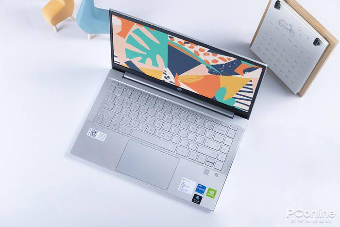 等苹果MacBook开售?别!还是上手这款轻薄本吧!