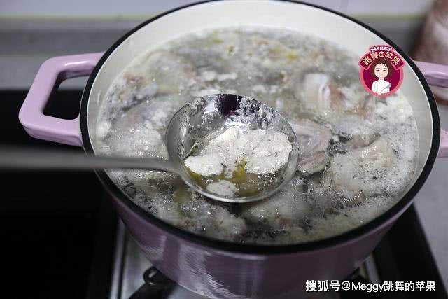 夏天我家常喝这汤,肉烂汤鲜,不油腻不上火,饭前2碗还控制食量