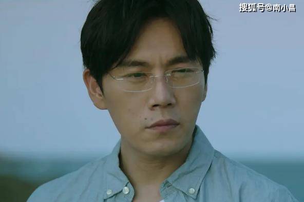 《隐秘的角落》之“谢顶男”张东升,可恨之人也有可怜之处