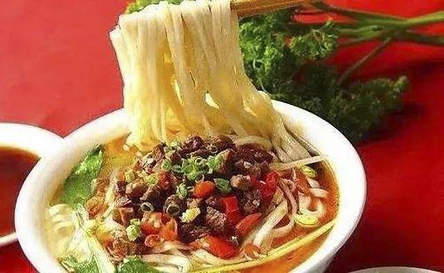 煮面条时,你的方法真对了吗?这几个误区别再踩了,味道大不同