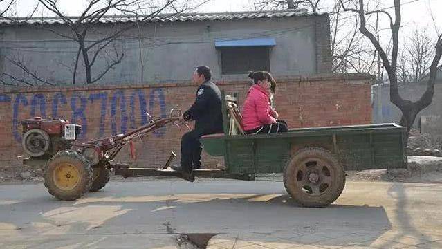 俗语:“人无钱财不如鬼,汤无油盐不如水”,什么意思?涨知识了