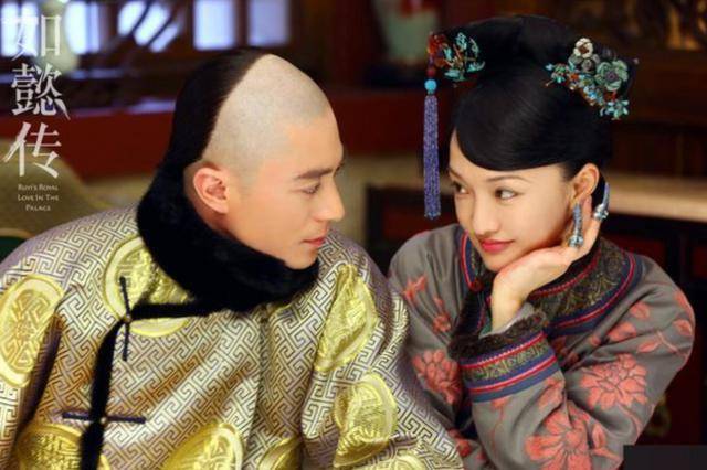 于正新剧部分镜头和《如懿传》一模一样,连群演姿势都是一样的!