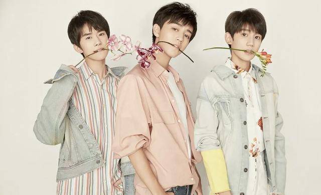 于正质疑TFboys7周年海报抄袭,网友:看似维权实则宣传自家艺人
