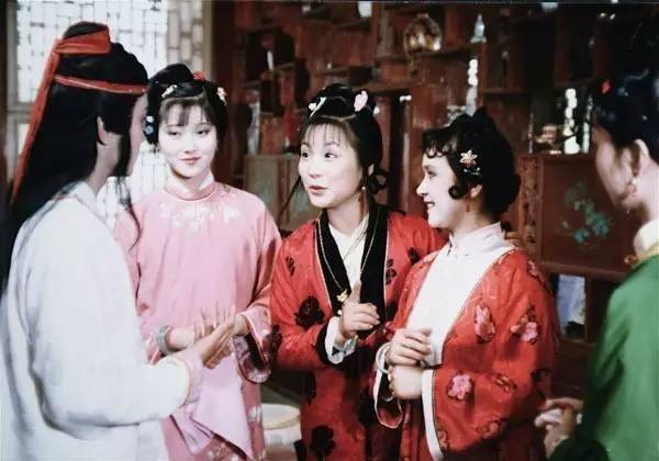 薛宝钗的感叹:长客难为,花了多少钱啊