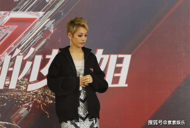 宁静太率性了!成团只为凑数同框,这3点说明她真的不服气