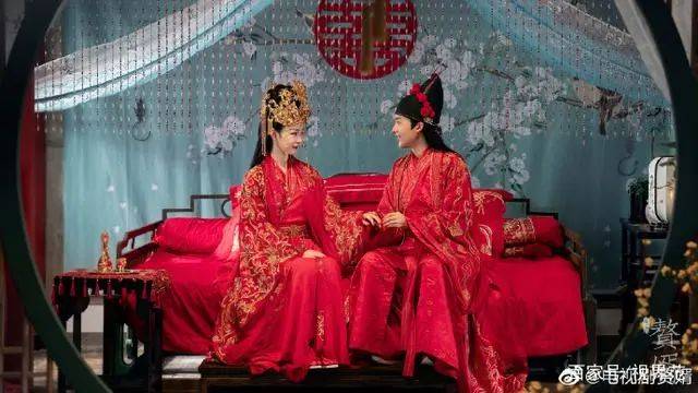 宋轶妩媚风情太性感迷人!难怪从配角于曼丽逆袭走红