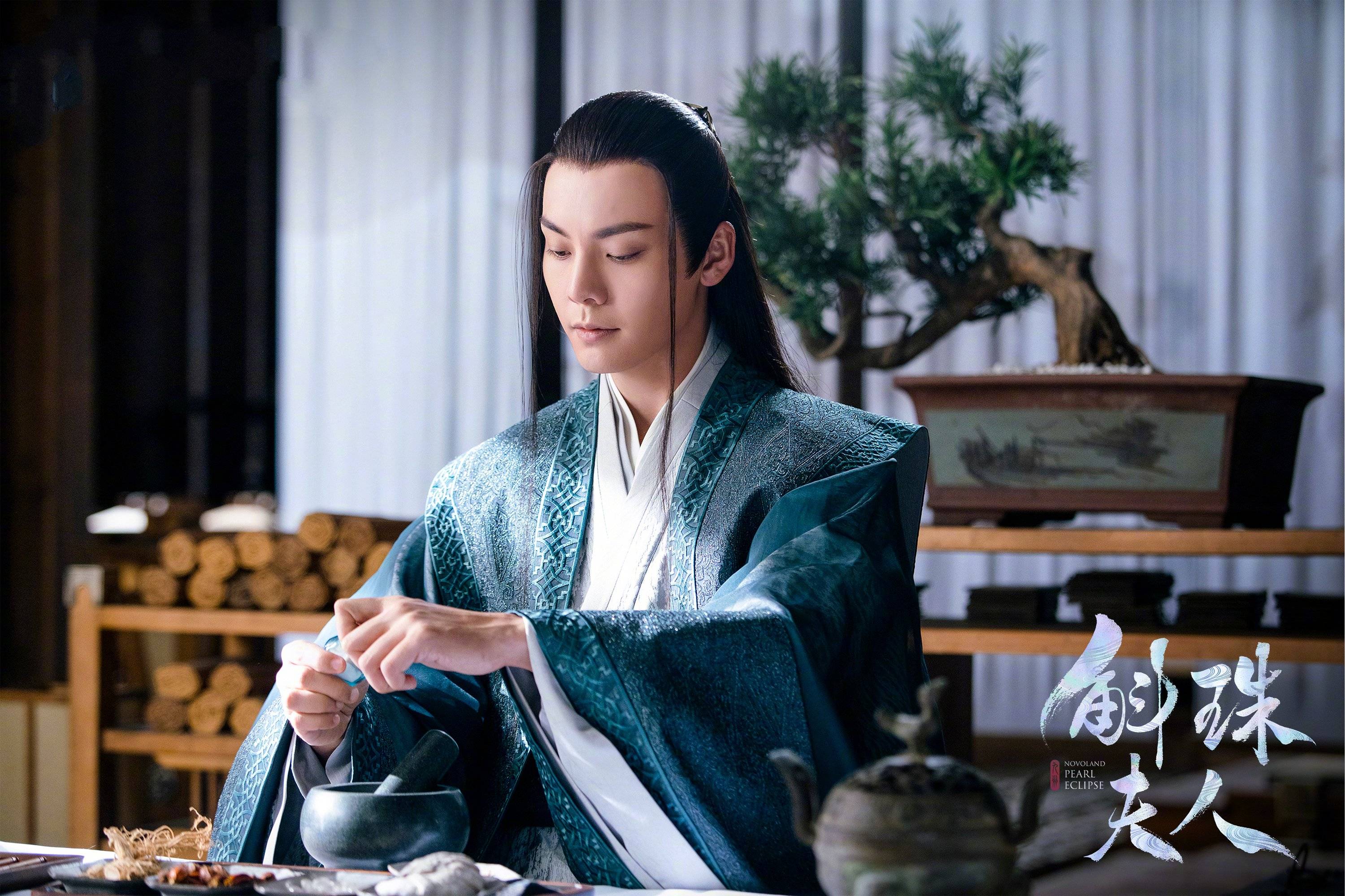 杨幂4部剧上新,许凯陈伟霆都是男神,看清最后一人,爆款稳了