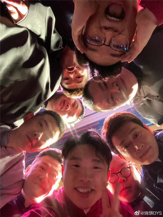 栾云平晒直男视角自拍,于谦把周九良带出场,烧饼的关注点又跑偏