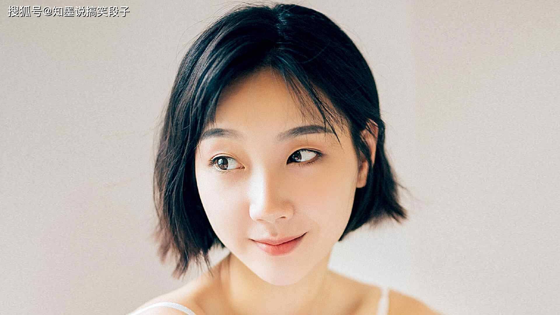 搞笑GIF段子:这狗以前肯定因为乱动被烫过