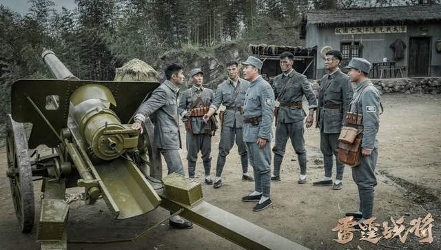 《士兵突击》前传?这一次大家举双手赞成