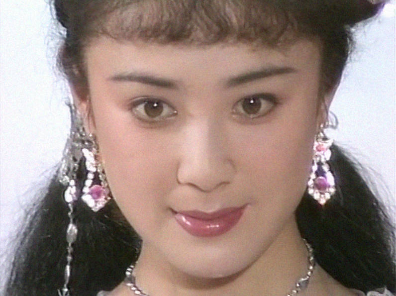 90版《封神榜》被称童年阴影,傅艺伟因服装而焦虑