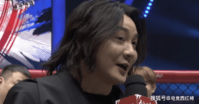 S1滑板鞋对战国服第一滑板鞋,寒夜轻松夺冠,张大仙对他刮目相看