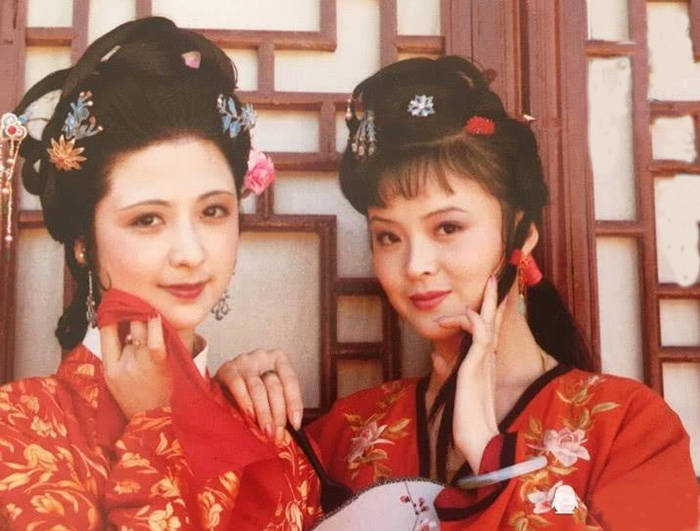 《红楼梦》里,和这两个男人扯上关系的女人都死了