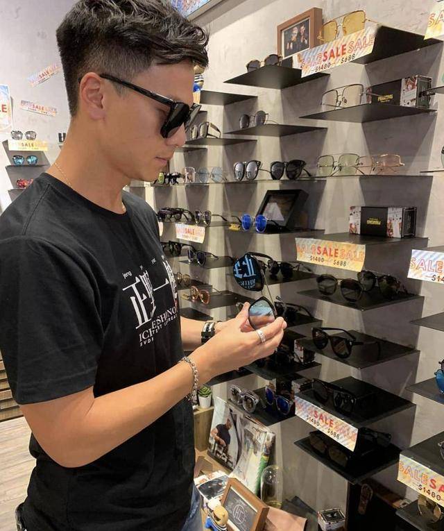 TVB小生新剧企图迷晕谭凯琪,主攻拍剧,现实中是两家公司老板