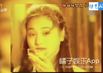 还记得《粉红女郎》里的男人婆吗?她现在长这样