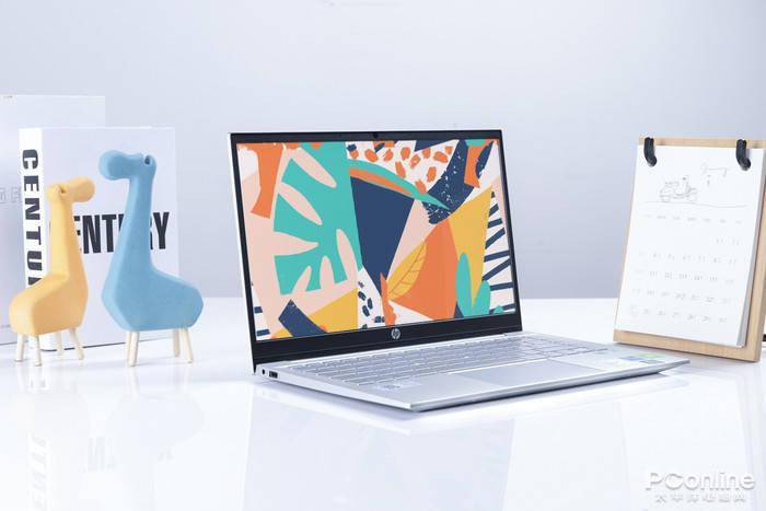等苹果MacBook开售?别!还是上手这款轻薄本吧!