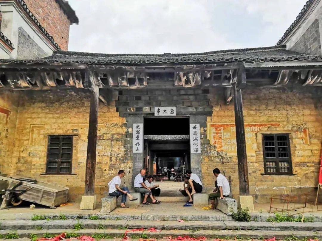 李海海:故乡老宅院里光景依旧 | 夜读往事FM·最美誓静质乡