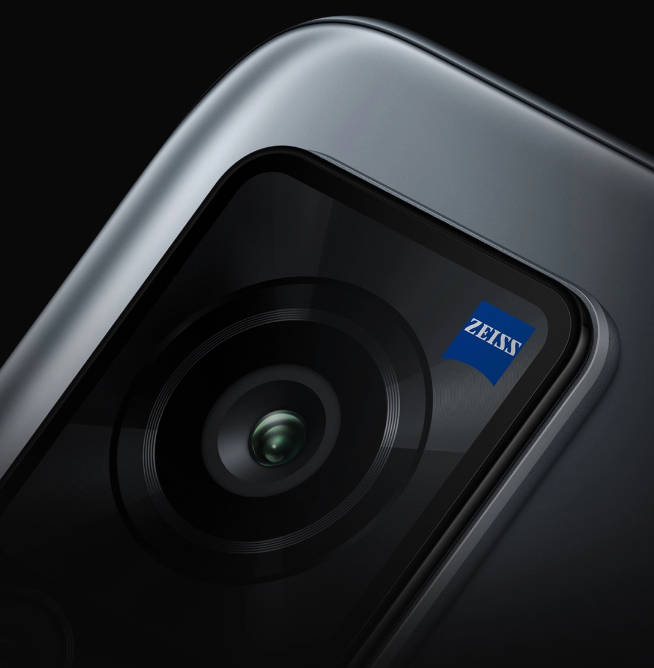 vivo X60 Pro+配置提前曝光:后置堆料满满 超大杯已装好杯!