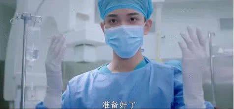 壁咚、摸头杀、霸道扑倒!狗粮成吨抛的《韫色过浓》甜到齁!