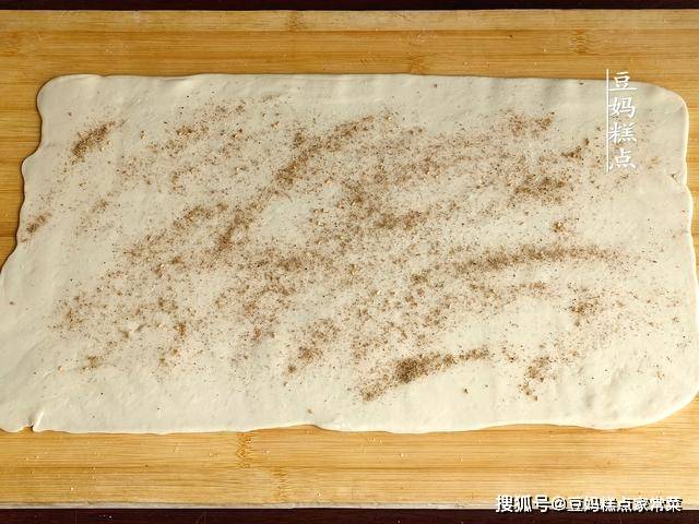 香煎小花卷,睡前准备好,早上10分钟搞定,香喷喷的