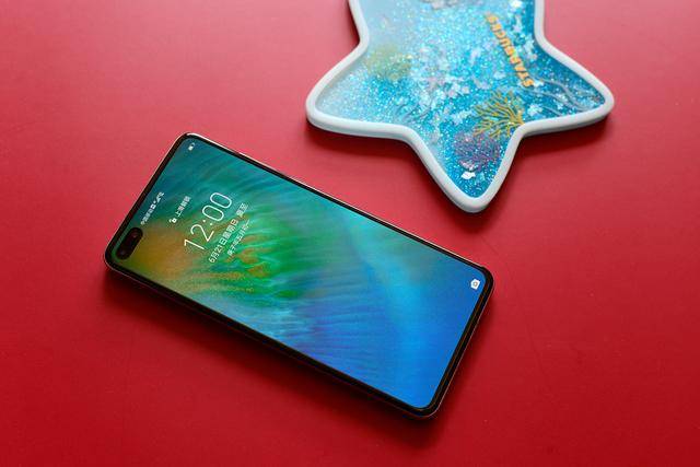 爆款5G手机华为P40开箱:仅175克重量,小巧但依然彪悍
