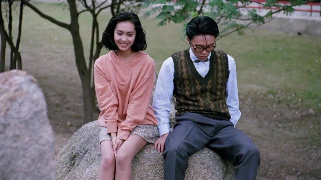 《大话西游》25年过去,莫文蔚成立厂牌登春晚,朱茵跑去演恐怖片