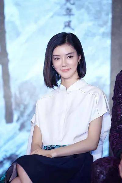曾嫁山西首富,花5000万举行婚礼,车晓如今去哪了?