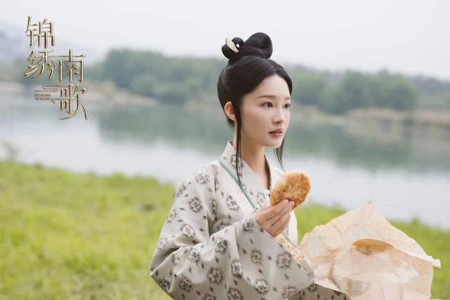 李沁新剧毫无水花,美貌和演技加持,也拯救不了bug?