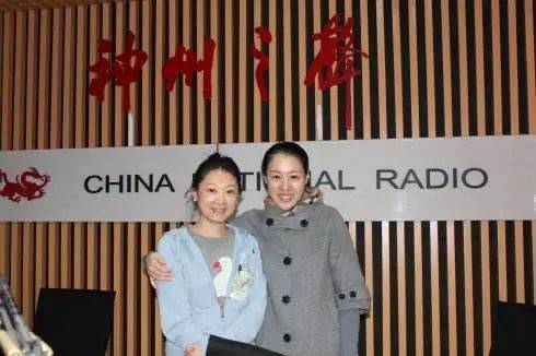 演技炸裂的影帝!低调隐婚背后,是一段惺惺相惜的朴实爱情!