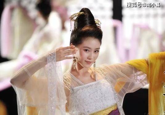 顶流明星强强合作,朱一龙让人耳目一新,而刘诗诗却让人大失所望