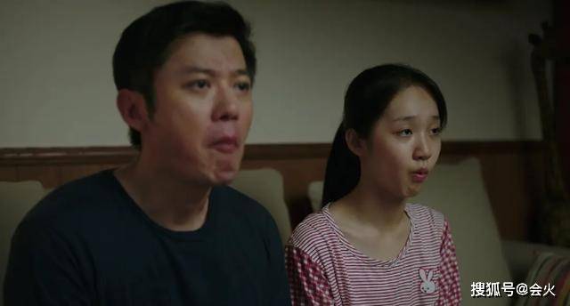 40岁林峯现身新剧开机仪式,面容憔悴发福明显,被刘涛气质碾压?