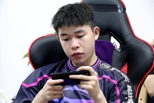 王者荣耀:770零胜率下课创历史新低!他为什么不行?