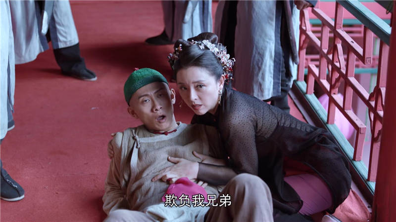 新《鹿鼎记》开播,张一山演技浮夸毫无灵气,可惜了唐艺昕的演技