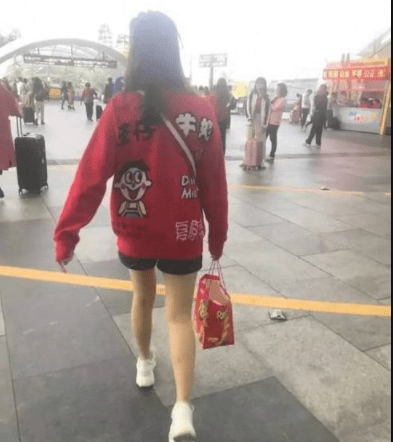 搞笑GIF:锅:我已结网,蛋是跑不了的