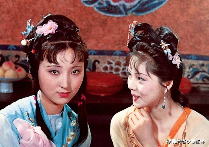 红楼梦里的小姐:好知青冢骷髅骨,就是红楼掩面人