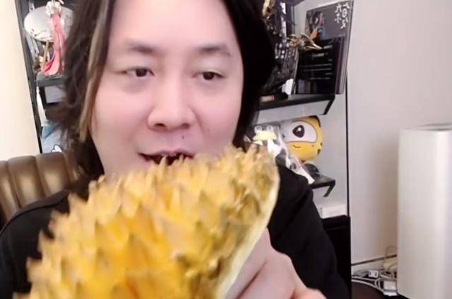 XYG梦碎KPL冬冠!张大仙的1番话略显大气,Hurt回应3字让老粉伤感