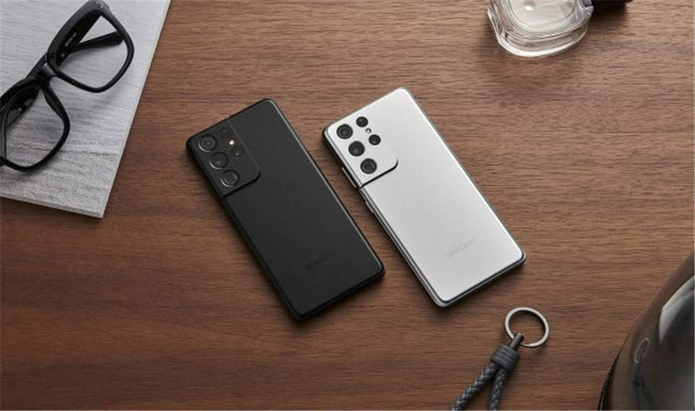 三星S21 Ultra问鼎“机皇” 华为Mate40 Pro+能不落下风吗?