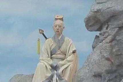 九灵元圣被狮奴打,为啥主人救苦天尊坐视不理,你看他做了啥