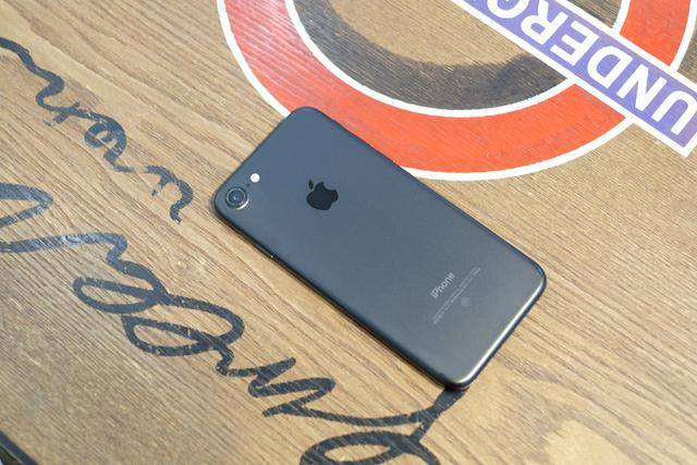 最新消息:iPhone 12系列最低存储容量为128GB?64GB彻底被抛弃?