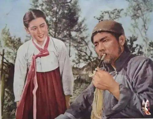 1990年,《渴望》红遍大江南北,时隔30年,主演们怎么样了?