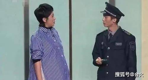 38岁马丽产子两月就开工,片场照曝光身材未恢复,脸部浮肿显憔悴