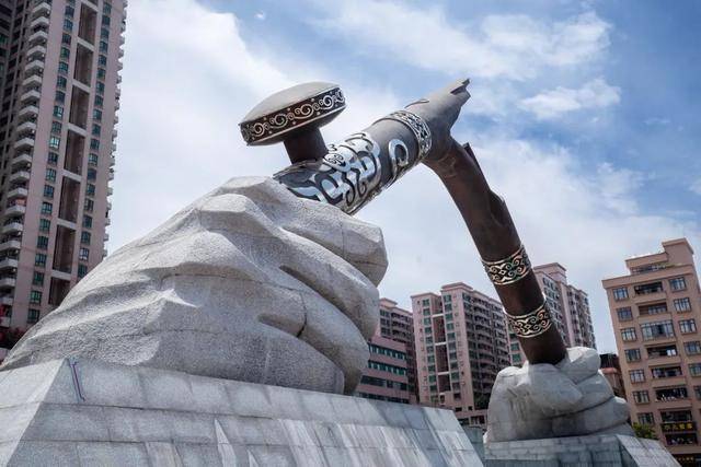 活在“有色滤镜”下的东莞,为什么永远不能被忘记?