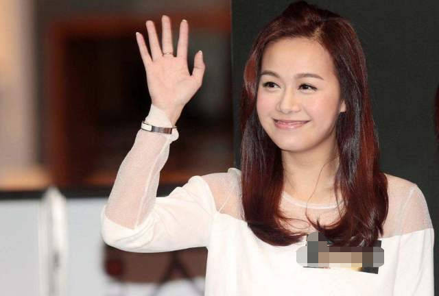 黄心颖要复出了,TVB女高层扬言从没放弃她,皆因:人人都会犯错